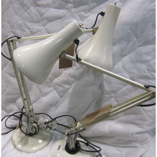 2264 - Two anglepoise lamps on circular bases