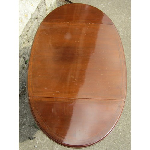 2261 - Small inlaid Edwardian mahogany centre table with drop leaves, on square tapered legs