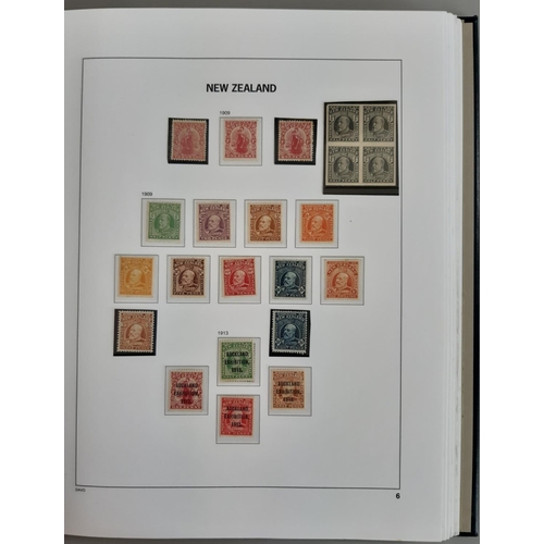 67 - A superb UM, M and U collection of stamps from New Zealand in four hingeless Davo albums from M & U ... 