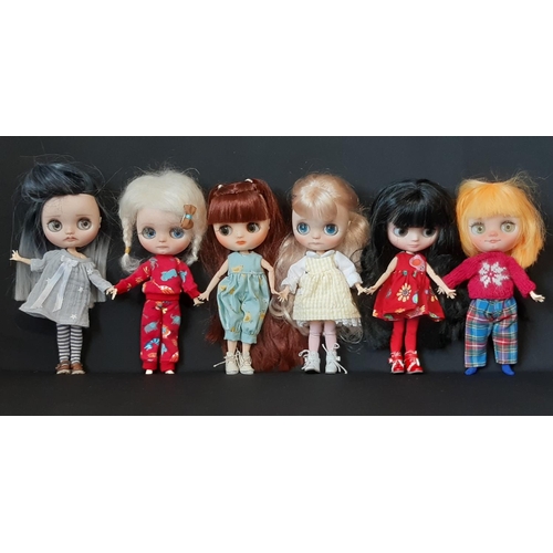 594 - Six small 'Middie' Blythe dolls, all customised, by Hasbro/Tomy, with jointed bodies and individual ... 