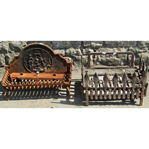 1088 - Three small vintage cast iron fire baskets of varying design (af)