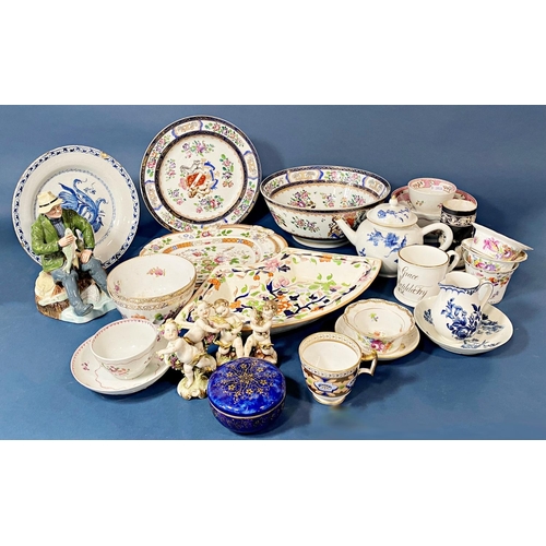 116 - A mixed collection including Famille Rose bowl probably by Sampson, Wedgwood crescent shaped dish, o... 