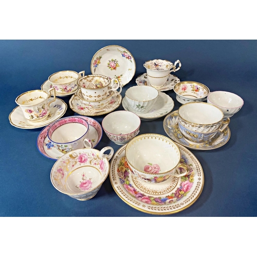 8 - A collection of 18th & 19th century tea bowls and tea cups, many with saucers including examples by ... 