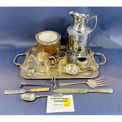 175 - A mixed selection of silver plated table ware including a double handled bowl, trays, loose flatware... 