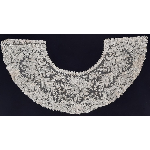 462 - 2 antique bobbin lace collars, the larger with depth 16cm, diameter when laid flat 55cm