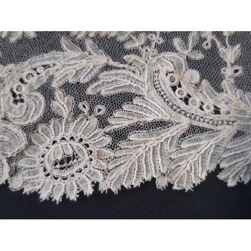 462 - 2 antique bobbin lace collars, the larger with depth 16cm, diameter when laid flat 55cm