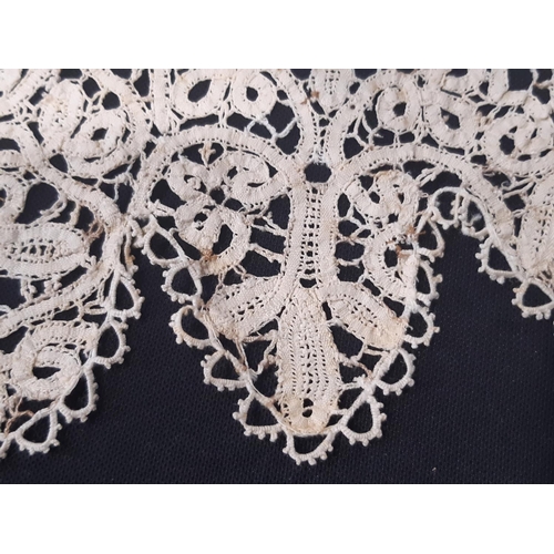 459 - 5 antique lace collars/ berthas including finely worked bobbin lace examples