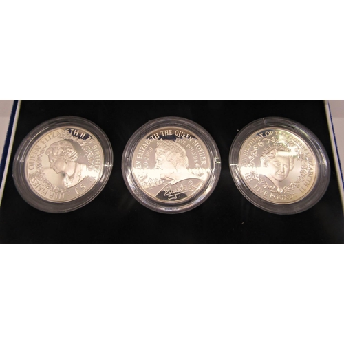 406 - Cased set 3 x silver £5 coins - Alderney Guernsey and UK, limited issue of which 500 sets have been ... 