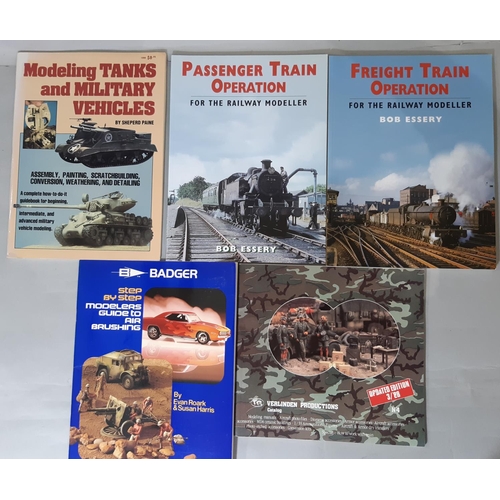 576 - 18 model vehicle reference books/ brochures including books on Dinky, Corgi, Matchbox, railway and m... 