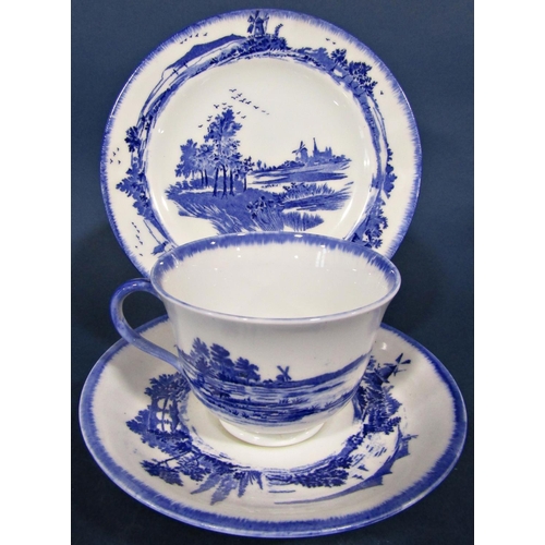 30 - A collection of blue and white tableware including Royal Doulton Real Old Willow graduated coffee po... 