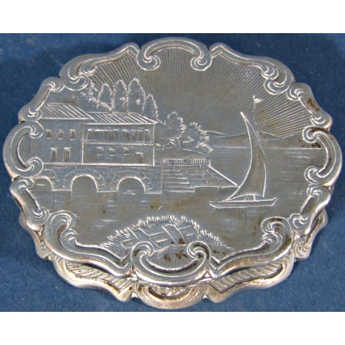 191 - A Victorian silver vinaigrette with a silver gilt foliate interior, with a boating scene engraved to... 