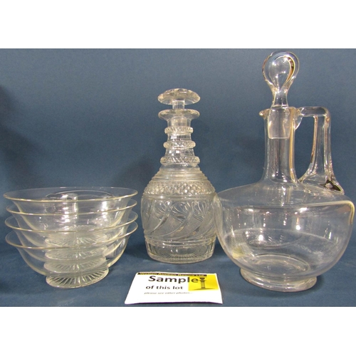 137 - Eight matching 19th century engraved decanters , four at 25cm high and four at 22cm high, a matching... 