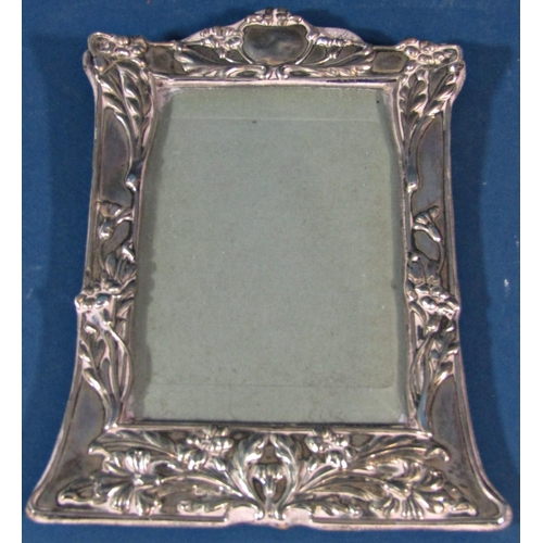 202 - An Edwardian Art Nouveau floral silver photo frame, Chester 1905, maker Boots Pure Drug Company, 21 ... 