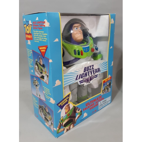 540 - Disney/ Pixar toys including Toy Story Buzz LightYear ' Ultimate Talking Action Figure' (with box, u... 