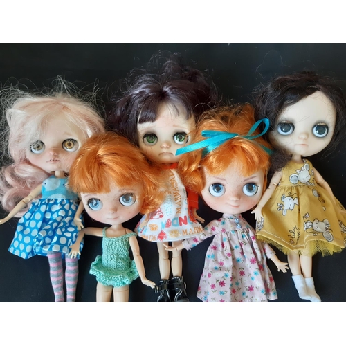 587 - Six small 'Middie' Blythe and Blythe type dolls, all customised by Angie Roberts, 4 have impressed m... 