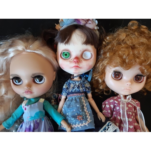 581 - Seven customised dolls in the style of Blythe 'Neo' dolls with colour changing eyes operated by 1 or... 