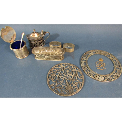 205 - A silver mustard pot, London 1922, maker Charles Alfred Alston, with original spoon, another mustard... 