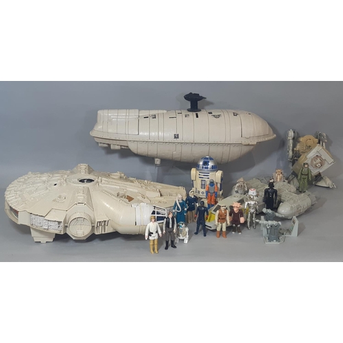 590 - Vintage Star Wars toys; Rebel alliance Transport Spaceship, Millennium Falcon by Kenner 1979,  Y Win... 