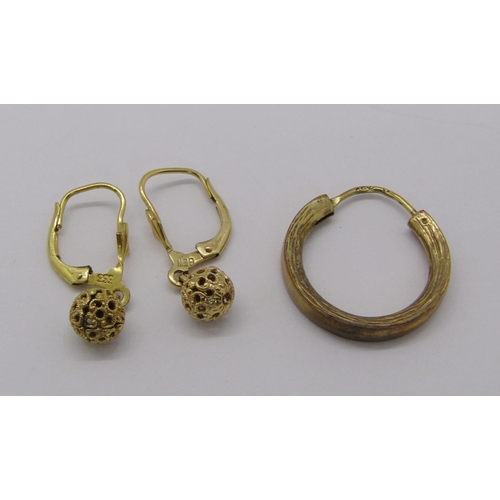 248 - Group of 9ct jewellery and a pair of 8ct drop earrings plus a further single 8ct hoop earring, 8.6g ... 