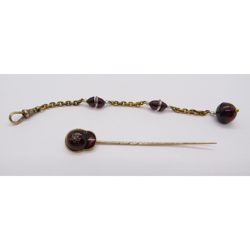 265 - Antique 15ct chain fob with garnet and baroque pearl beads, together with a yellow metal stick pin s... 