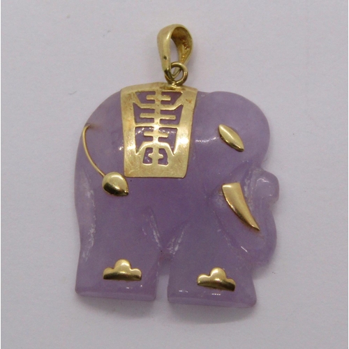 291 - Chinese 14k carved lavender jade elephant pendant, 7.9g