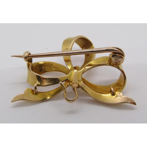 296 - Edwardian yellow metal fob watch bow brooch, 3.8g