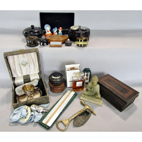 696 - A miscellaneous collection of items including a vintage Geoffrey & Co brass fishing reel, a brass to... 