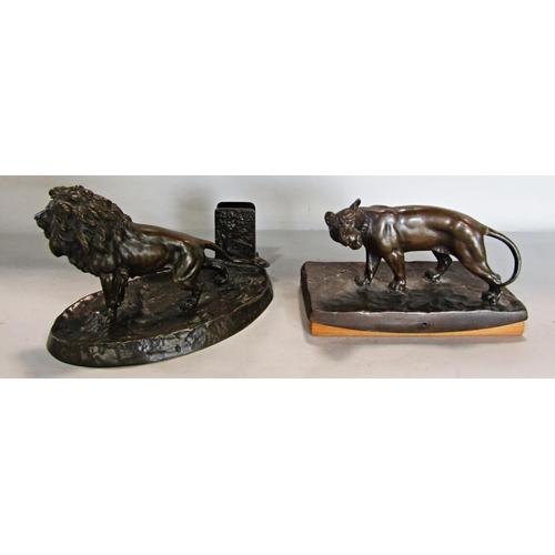 789 - Bronze lion and lioness, possibly part of a desk set by Otto Kainz. 22cm approx ( repair to lioness’... 