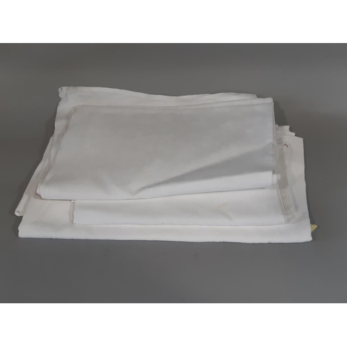 614 - 2 large bags of assorted vintage white and coloured table linen including damsak cloths, a large whi... 