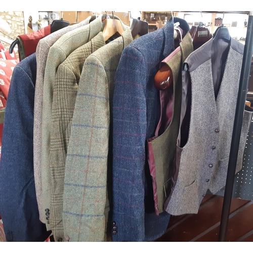 605 - Tweed clothing collection comprising 2 jacket / waistcoat sets in Harris tweed, a 3 piece suit by Ho... 