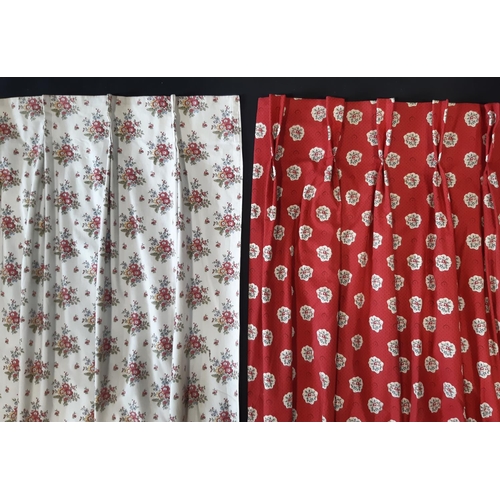 606 - Pair of lightweight curtains in floral cotton print, lined with double pleat heading, approx length ... 