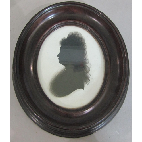 981 - Silhouette portrait of a lady on plaster (c.1790), 8 x 6.5 cm, in oval frame