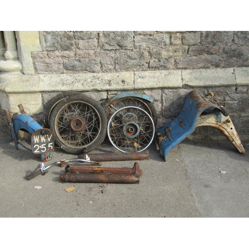 1068 - The remains of a Honda Dandy motorcycle with registration plate WWV 255 (barn fresh, af, lacks docum... 