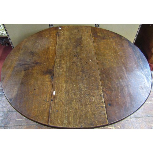 1602 - A Georgian gateleg dining table of usual form, on eight turned supports, 105cm long