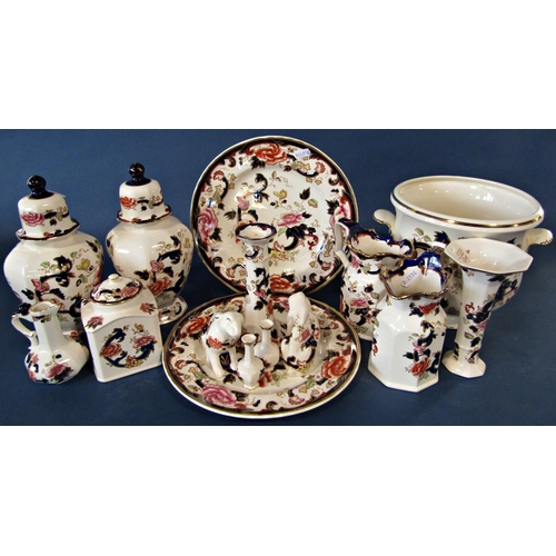 1027 - A collection of Mason's Mandalay wares including a jardinière, two pots and covers, two open jugs, c... 