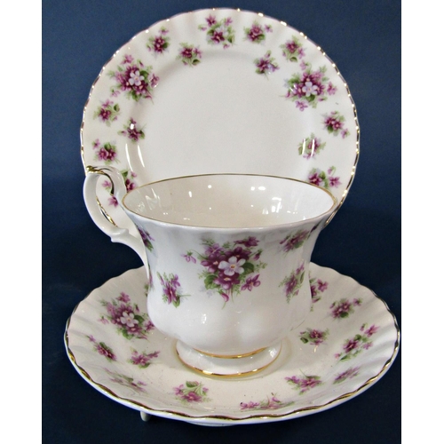 1037 - A Royal Albert Sweet Violets tea service for six