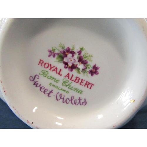 1037 - A Royal Albert Sweet Violets tea service for six