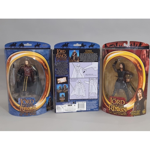 274 - Collection of 13 boxed 'Lord of the Rings' figures including from 'Fellowship of the Ring' Gandalf, ... 