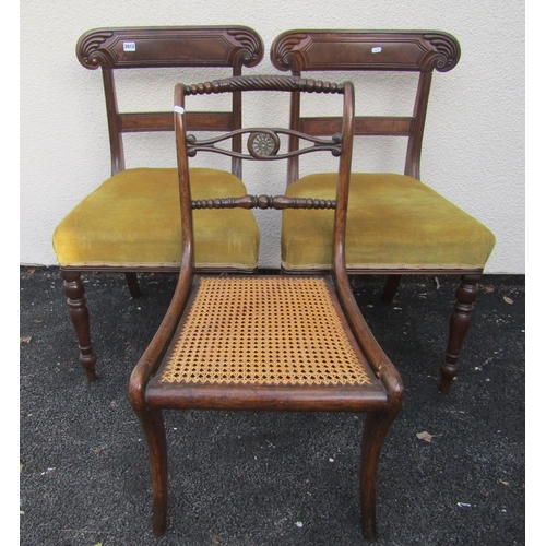 2612 - A pair of late regency mahogany dining chairs with carved splats and upholstered seats, plus one oth... 