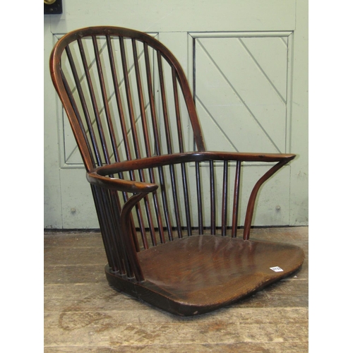 2733 - Georgian Windsor comb back elbow chair (upper section only) dished elm seat, the remainder in yew wo... 