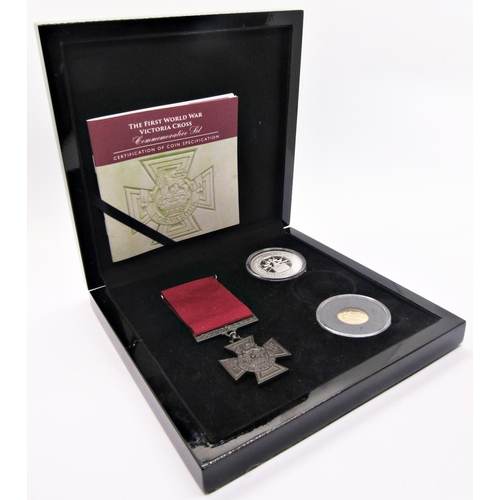 452 - 1912 half sovereign, 2018 Victoria Cross silver crown coin and the Victoria Cross replica medal