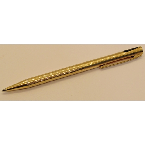 1553 - Sheaffer Fasion 270 gold plated fountain, rollerball and ballpoint pens and pencil set, boxed