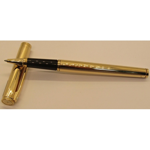 1553 - Sheaffer Fasion 270 gold plated fountain, rollerball and ballpoint pens and pencil set, boxed