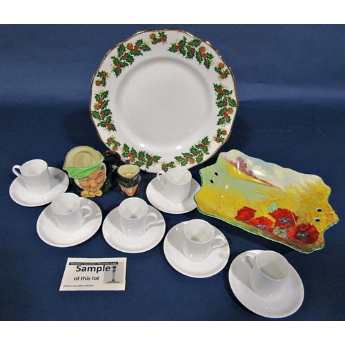 1047 - A miscellaneous collection to include a Paragon Rosamunda tea cups and saucers, Doulton Poppy patter... 