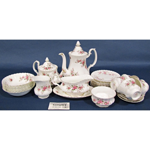 1051 - An extensive collection of Royal Albert Lavender Rose pattern tableware's including tureens, dinner ... 