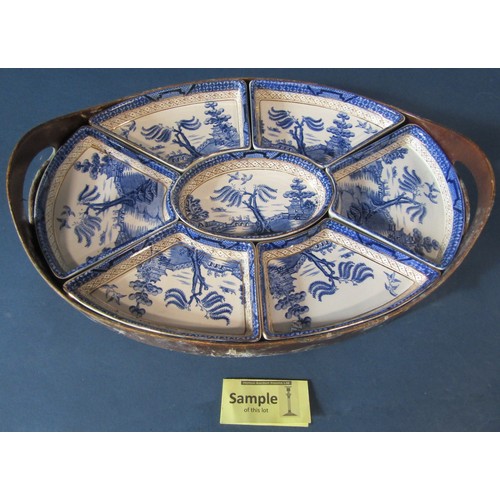 1002 - Booths Real Old Willow pattern seven piece hors d'oeuvres set with timber frame and further matching... 