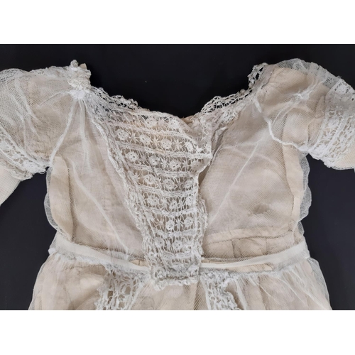 1608 - An interesting collection of late 19th / early 20th century baby gowns and clothing including 2 baby... 