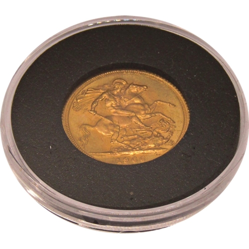 467 - 1966 Sovereign - Gillick Portrait, cased