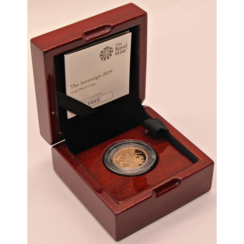 469 - Proof 2019 Sovereign, cased