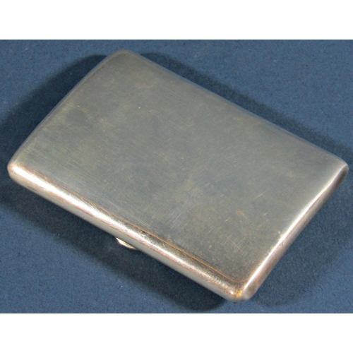 1251 - A Goldsmiths and Silversmiths & Co curved silver cigarette case with gilded interior and a sapphire ... 